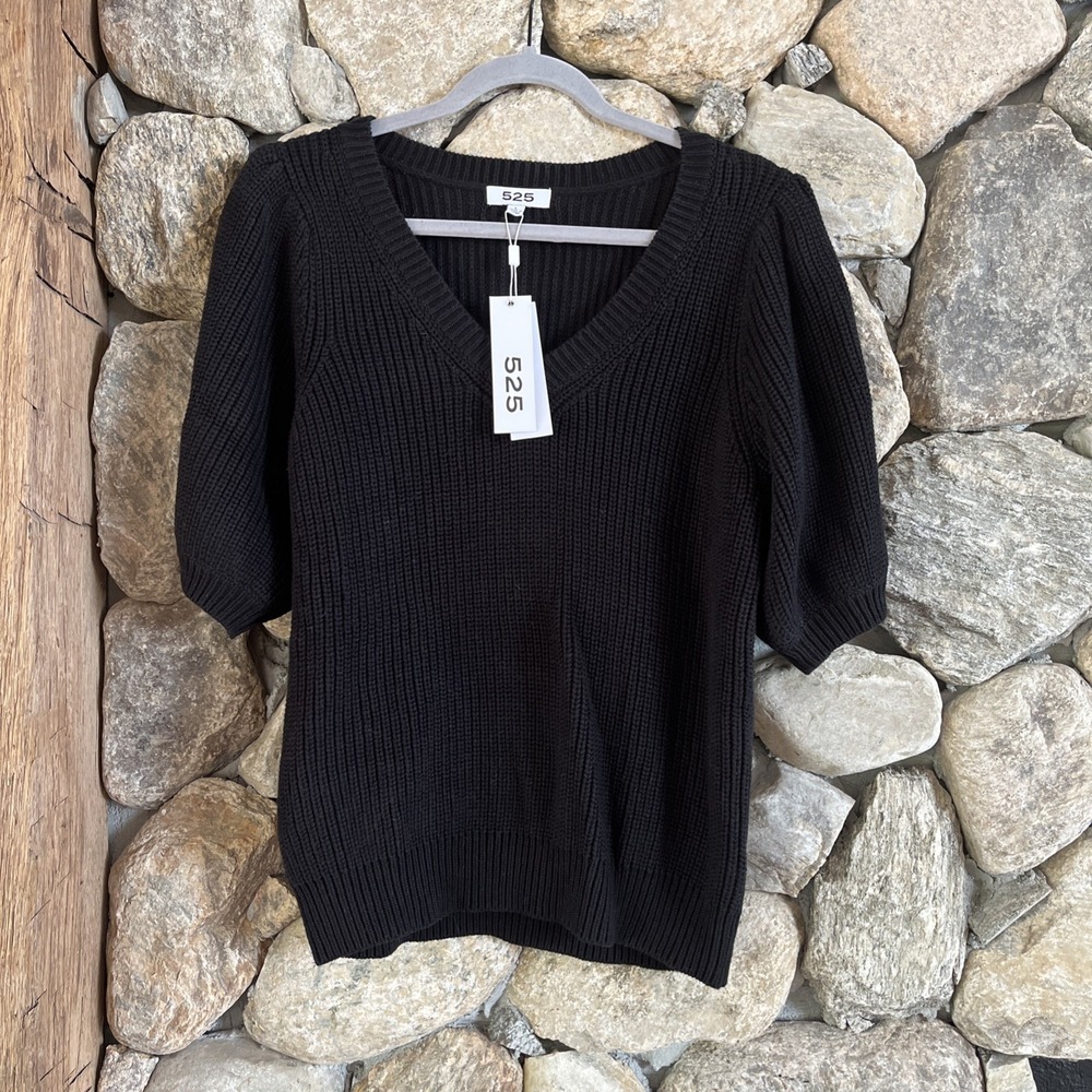 525 NWT women's size L‎ Black Chunky v-neck sweater pullover 3/4 sleeves